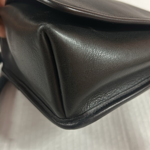 Coach Vintage Adjustable Shoulder Strap Bag - Picture 11 of 16